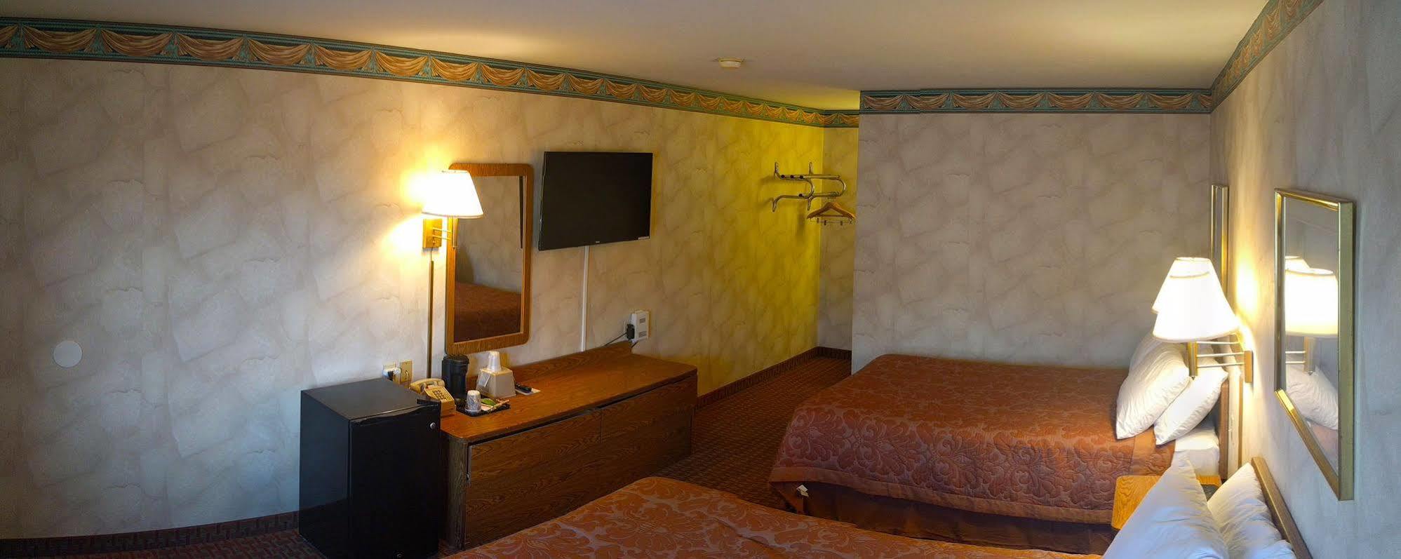 Value Inn Harrisburg-York Valley Green Bagian luar foto